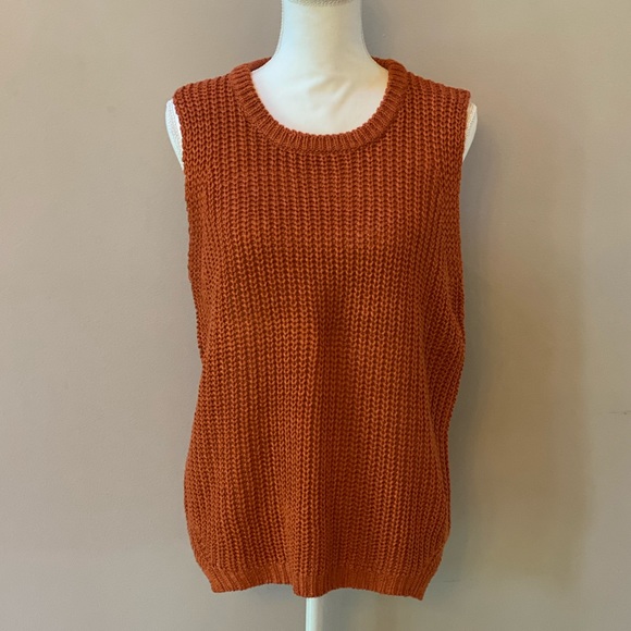 Anthropologie Tops - Anthropologie Sweater Tank